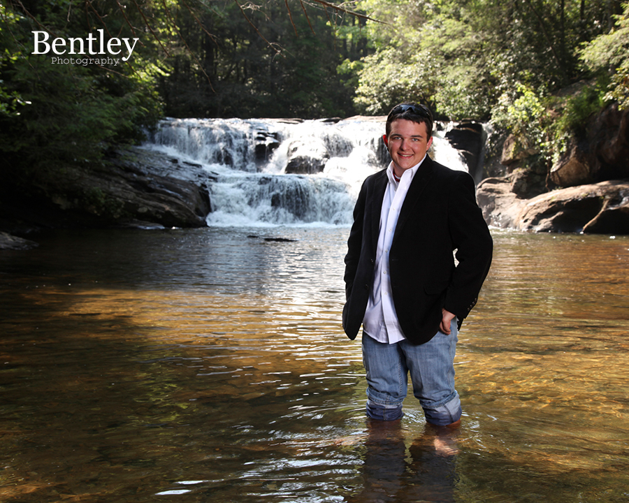 Senior portraits, location session, Bentley Photography